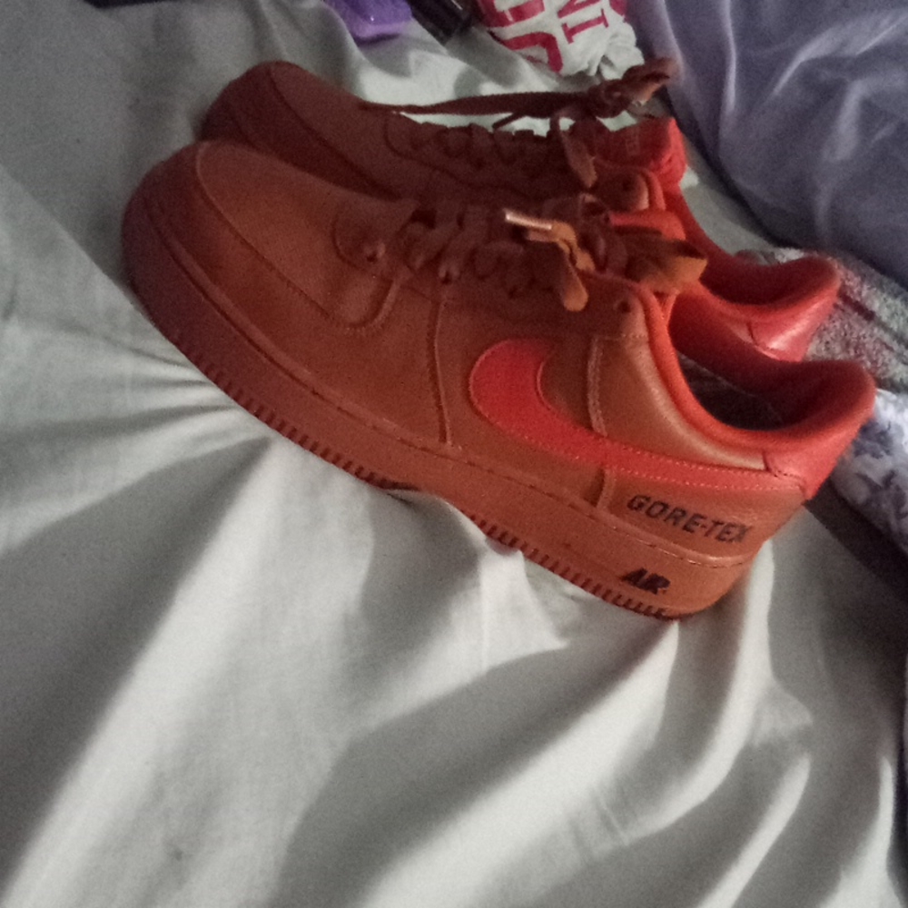 AF1